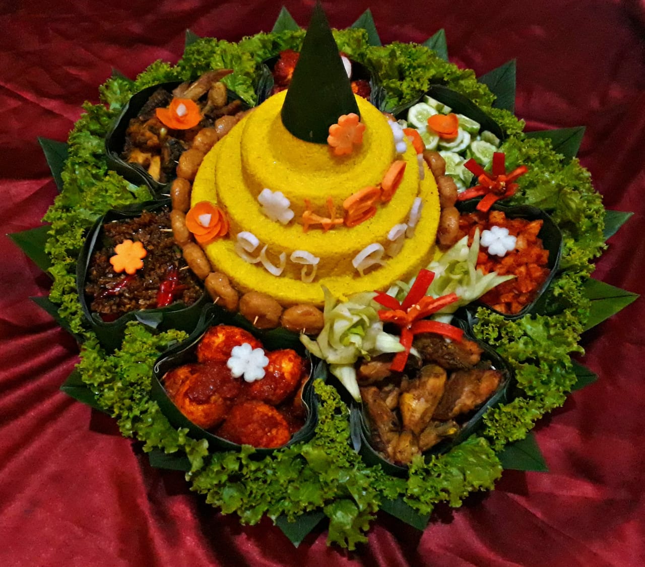 Nasi Tumpeng Nasi Tumpeng
