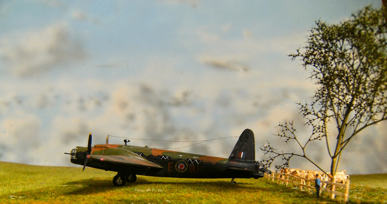 Happyscale-Modellbau: Vickers Wellington Mk.III Polish 300 Sqdn - Atlas ...