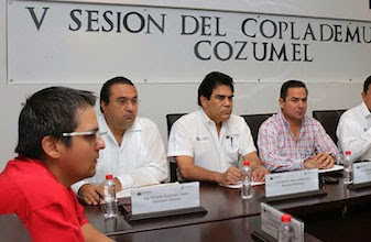 Fredy Marrufo Martín, encabeza  la “V Sesión del Comité de Planeación para el Desarrollo Municipal (COPLADEMUN) de Cozumel”