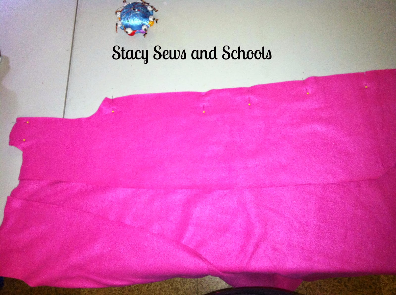 Stacy Sews and Schools: Blogging with Friends - DIY Anna Cape (Frozen)
