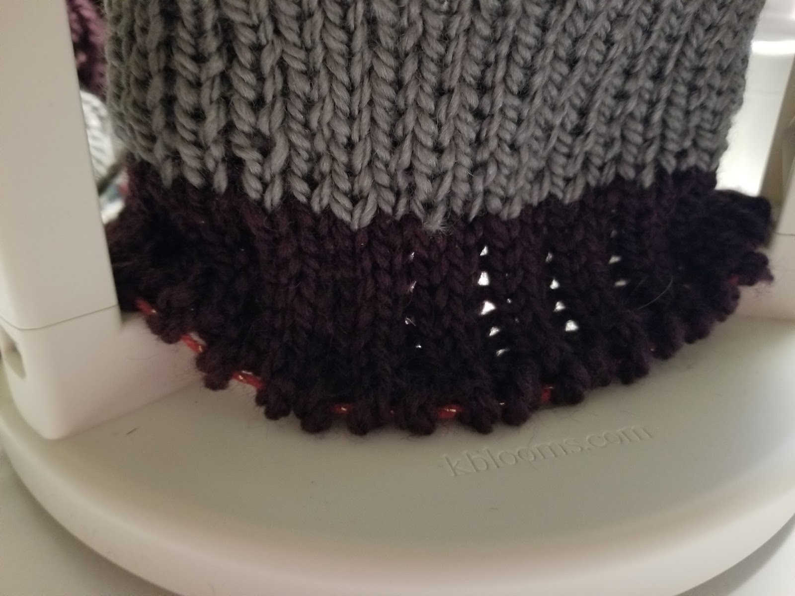 String Theory Fiber Works Introducing the Rotating Double Knit Loom by