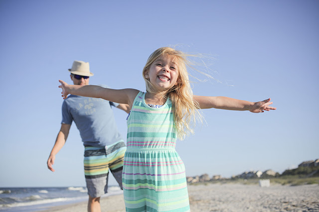 Make life experiences your priority dad and kid on vacation