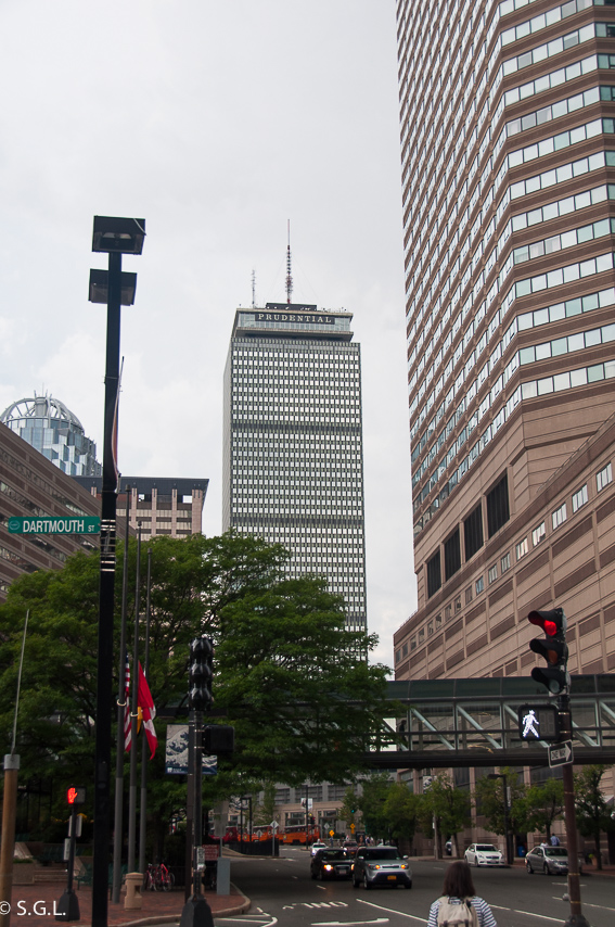 Torre Prudential desde la plaza Copley-Boston