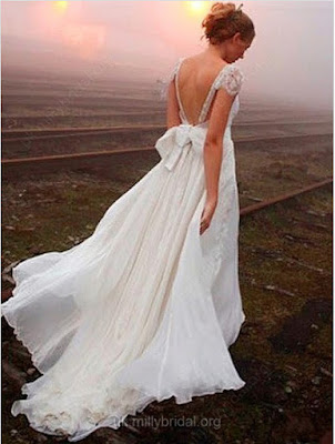 uk.millybridal.org/product/different-v-neck-chiffon-sweep-train-beading-backless-wedding-dress-ukm00022505-19122.html?utm_source=minipost&utm_medium=2368&utm_campaign=blog