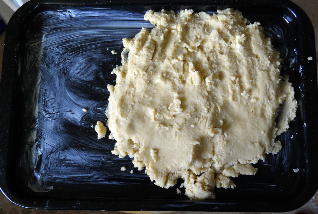 Millionaire S Shortbread Recipe Bbc Good Food Millionaire S Shortbread Recipe Bbc Good Food