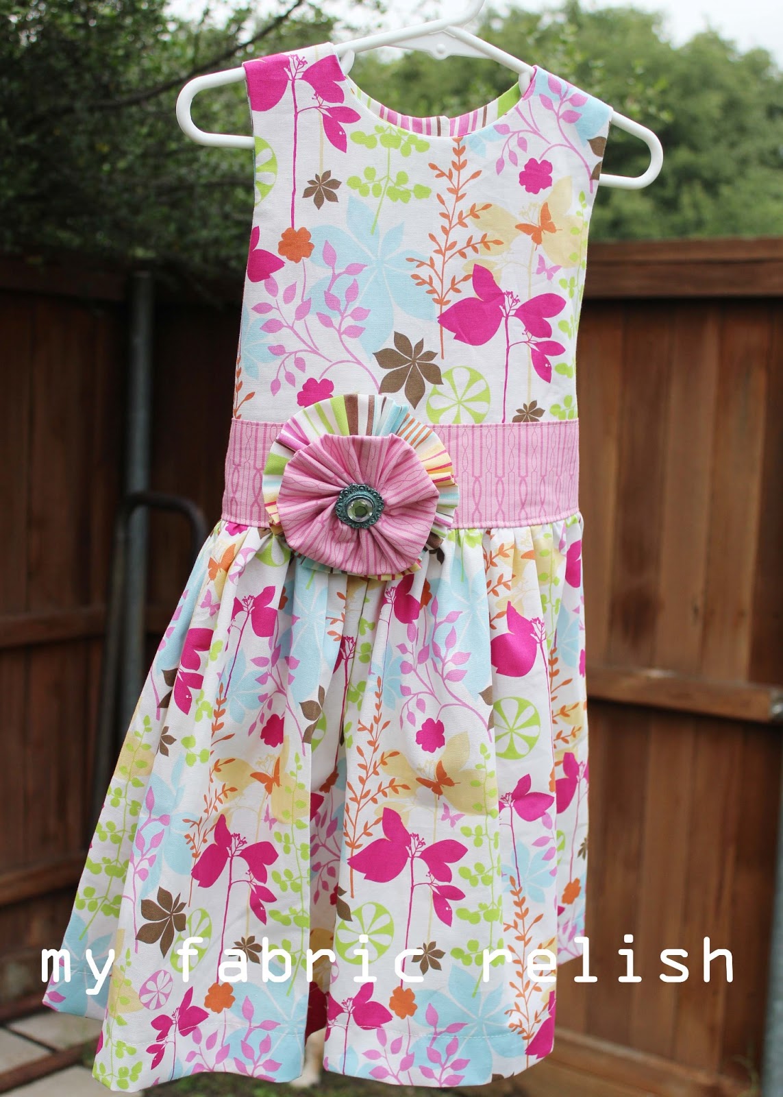 my fabric relish: summertime dresses...