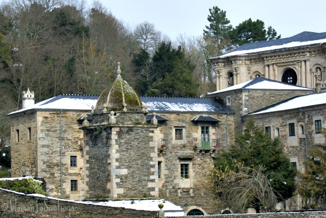 foto de samos con nieve
