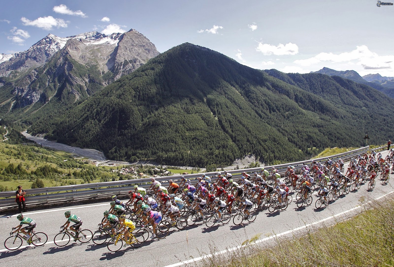 Tour Francia 2014 en directo online gratis. Calendario, etapas y favoritos. Ciclismo en vivo, donde ver la carrera del Tour.