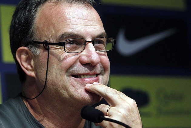 bielsa-dimision.jpg