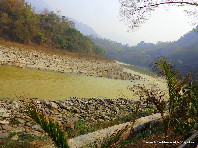 Riparian Beauty Rivers across the highway between Kathmandu and Pokhara