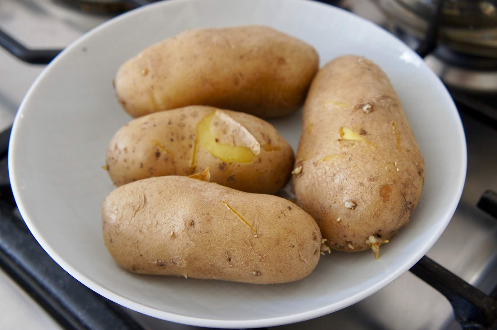Quiche Mit Kartoffeln Und Paprikasalami Wurzig Und Fein Volle