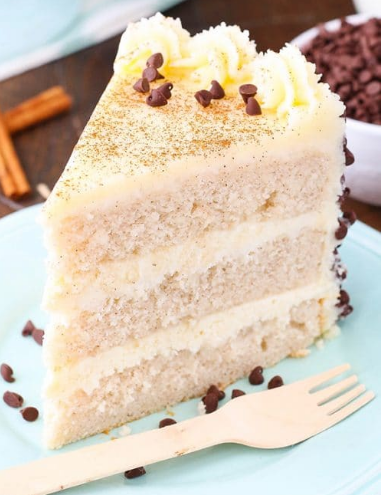 CANNOLI LAYER CAKE #cake #recipe