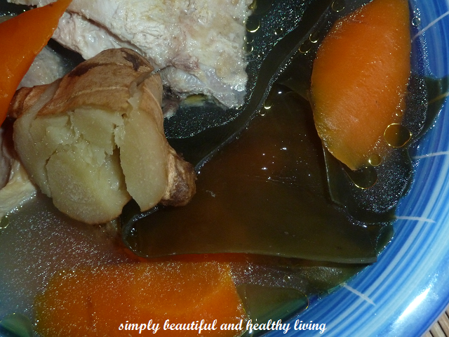 Seaweed Chicken Soup