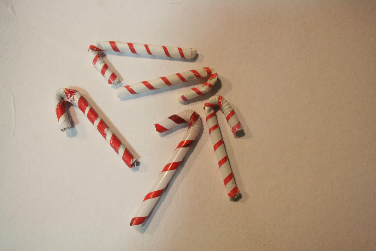 homeeco nanay bendy straw candy cane craft