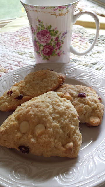 Moist Scones With Dried Cherries