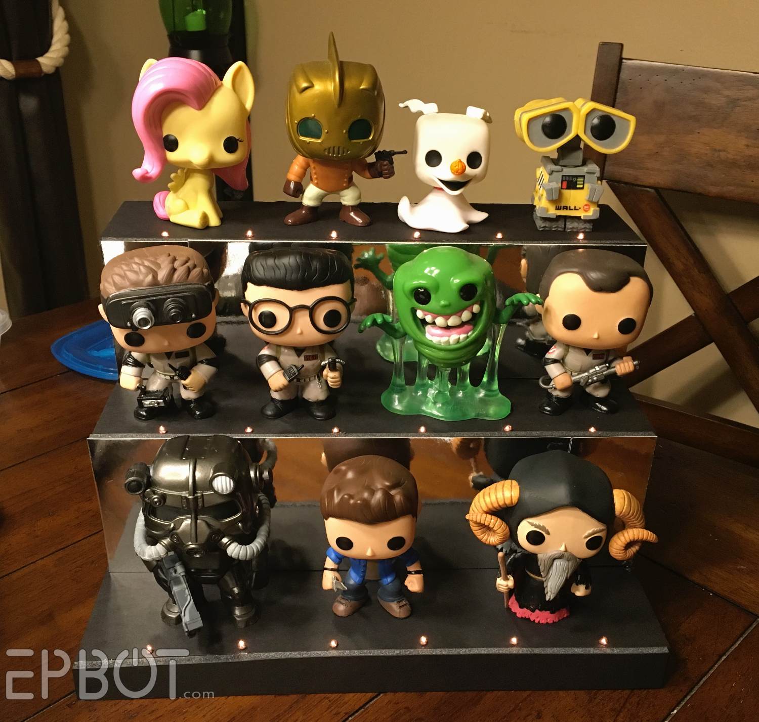 EPBOT Quick Craft Make A POP Figure Display Shelf From Foam Board!