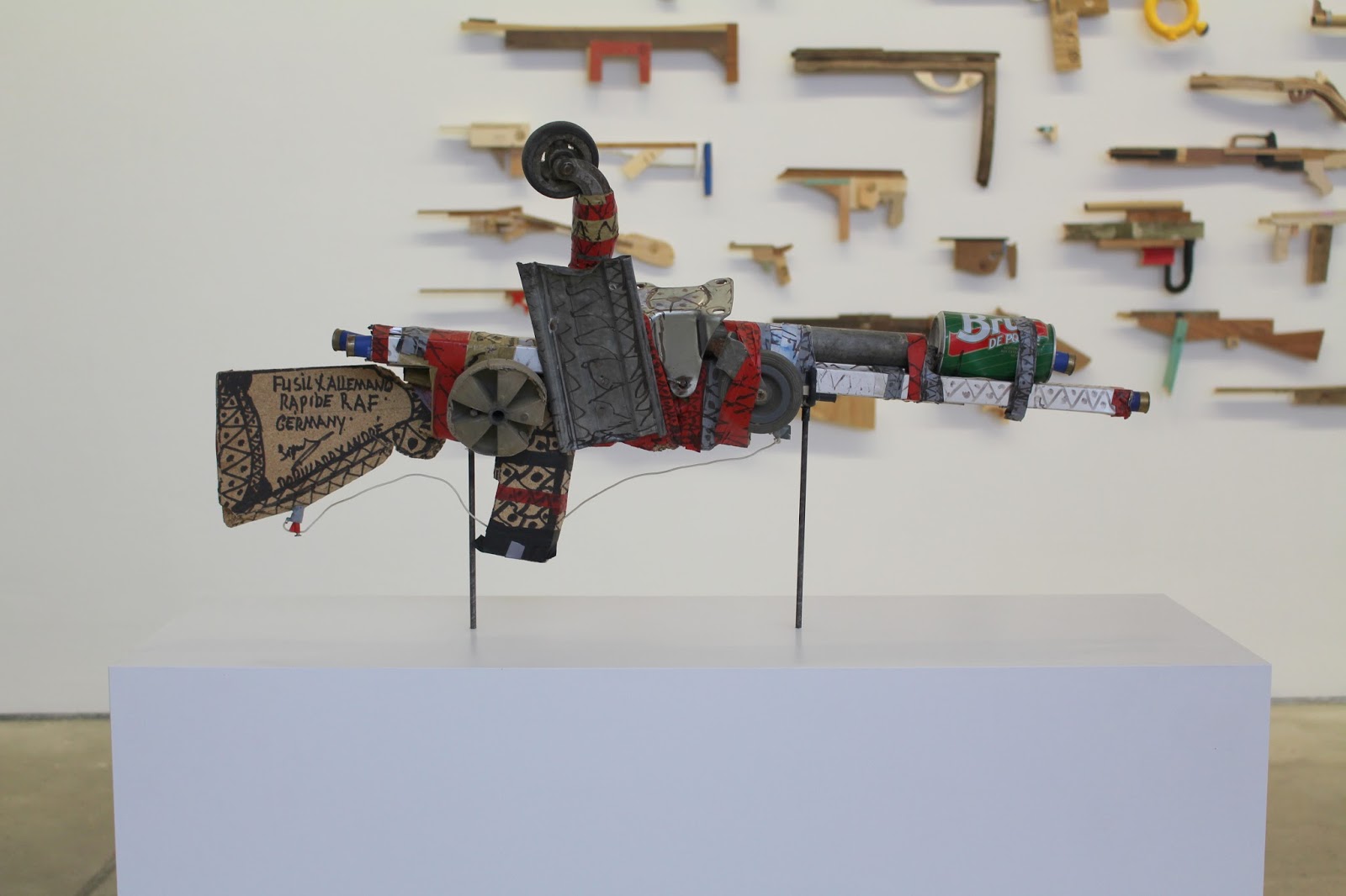 OUTRAGEOUS blog // DELMES & ZANDER REVIEW /// André Robillard in the