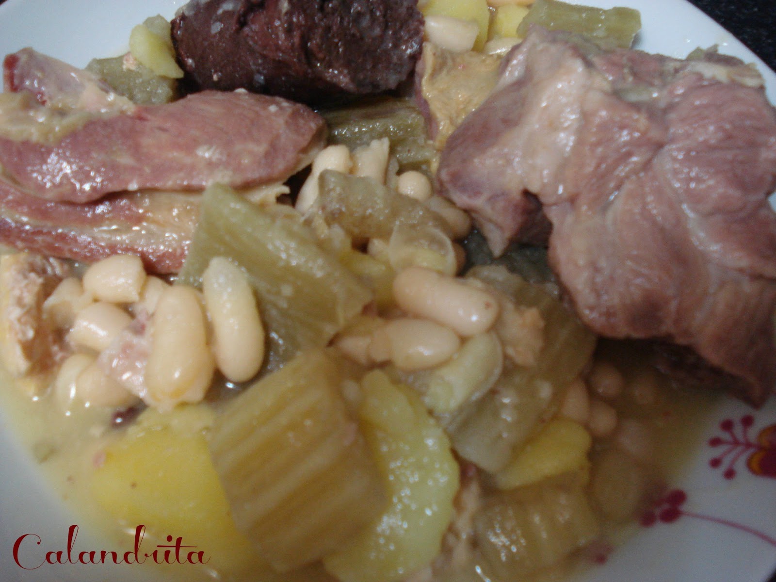 LA COCINA DE CALANDRITA OLLA DE ALDEA