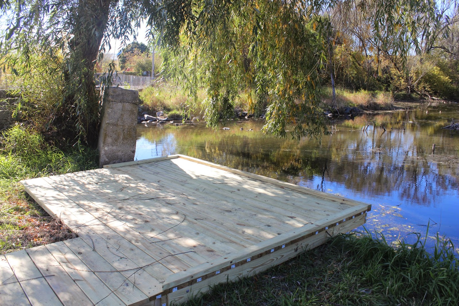 Pewaukee River Partnership H.J. Koepp River Parkway Canoe Launch