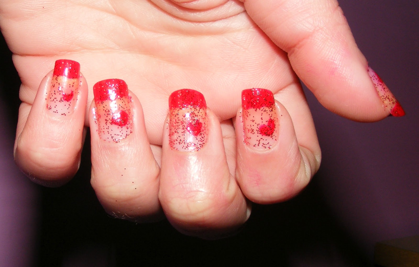 Nails Of The Day (NOTD): Valentine’s Day nail art