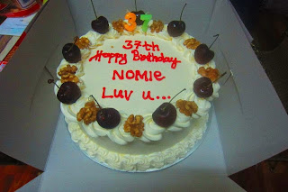 Fondant figurine theme christmas cupcakes cake Cakes In Johor Bahru