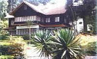 https://coretanyusuf.blogspot.co.id/2012/07/tempat-wisata-kebun-raya-cibodas.html