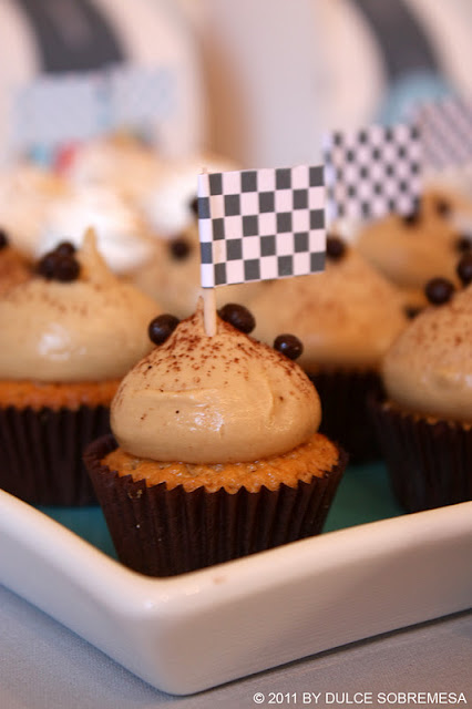 Kara s Party Ideas Disney Pixar s Cars 3rd Birthday Party  Lighting Mcqueen Party  - 31