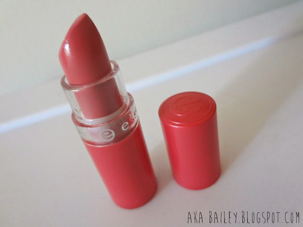 Essence Lipstick in #53 All About Cupcake