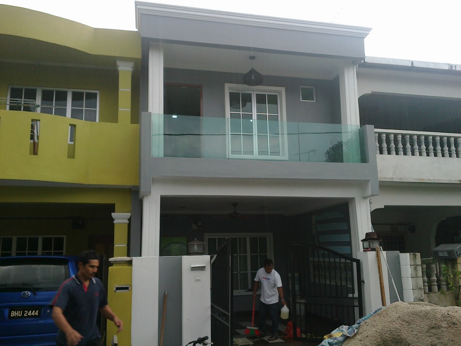 Reesha Home Renovation.. PENAMBAHAN BAHAGIAN DEPAN DAN