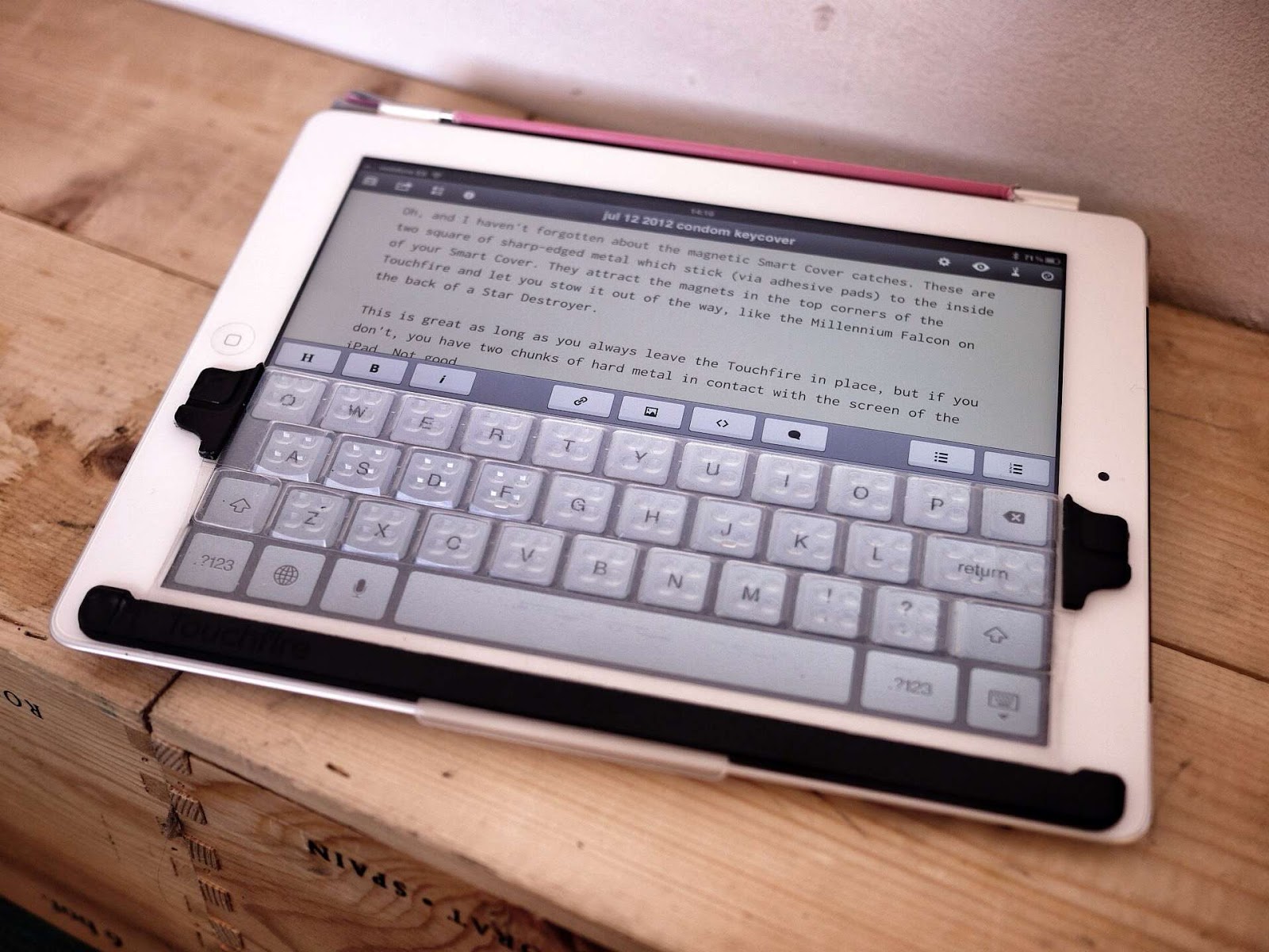 Touchfire Touchscreen Physical Keyboard for Apple iPad