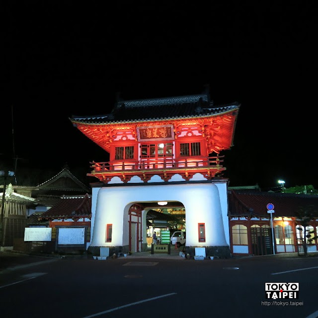 【武雄溫泉】1300年歷史古湯　漂亮的朱紅色樓門