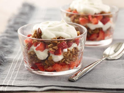 Granola with Yogurt