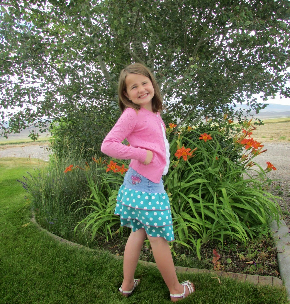 Create Kids Couture: Jeans to a Ruffled Skirt: Upcycle Tutorial