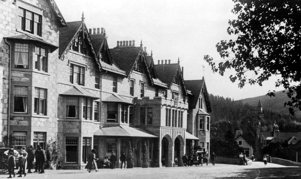 Tour Scotland Old Photograph Fife Arms Hotel Braemar Scotland