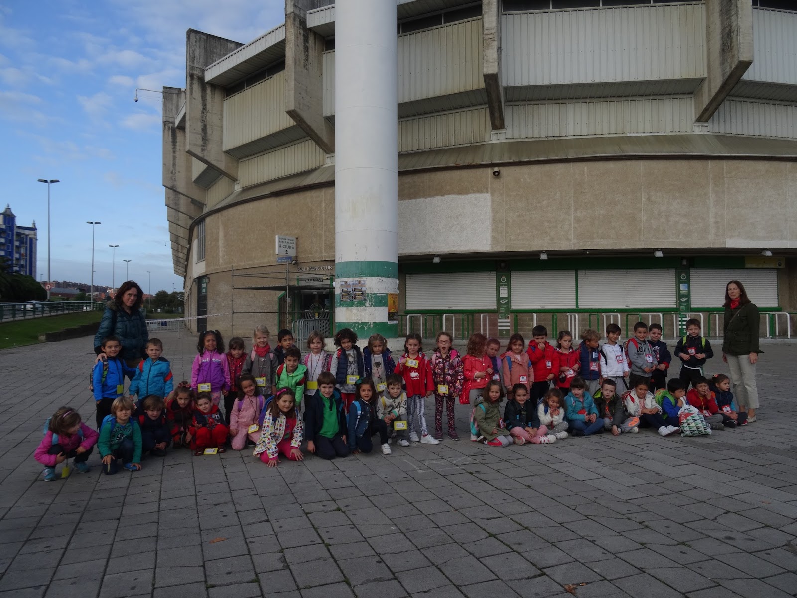 LOS PEQUEÑOS DEL SARDINERO SALIDA A LOS CAMPOS DE SPORT DEL SARDINERO