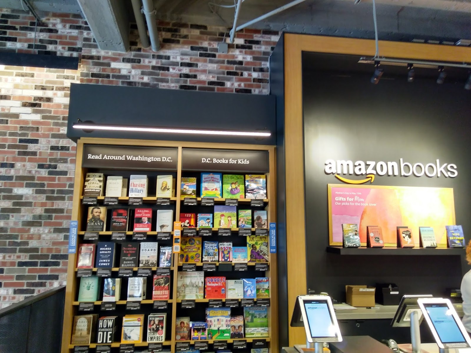 Travels with Kaye Visit to an Amazon Bookstore