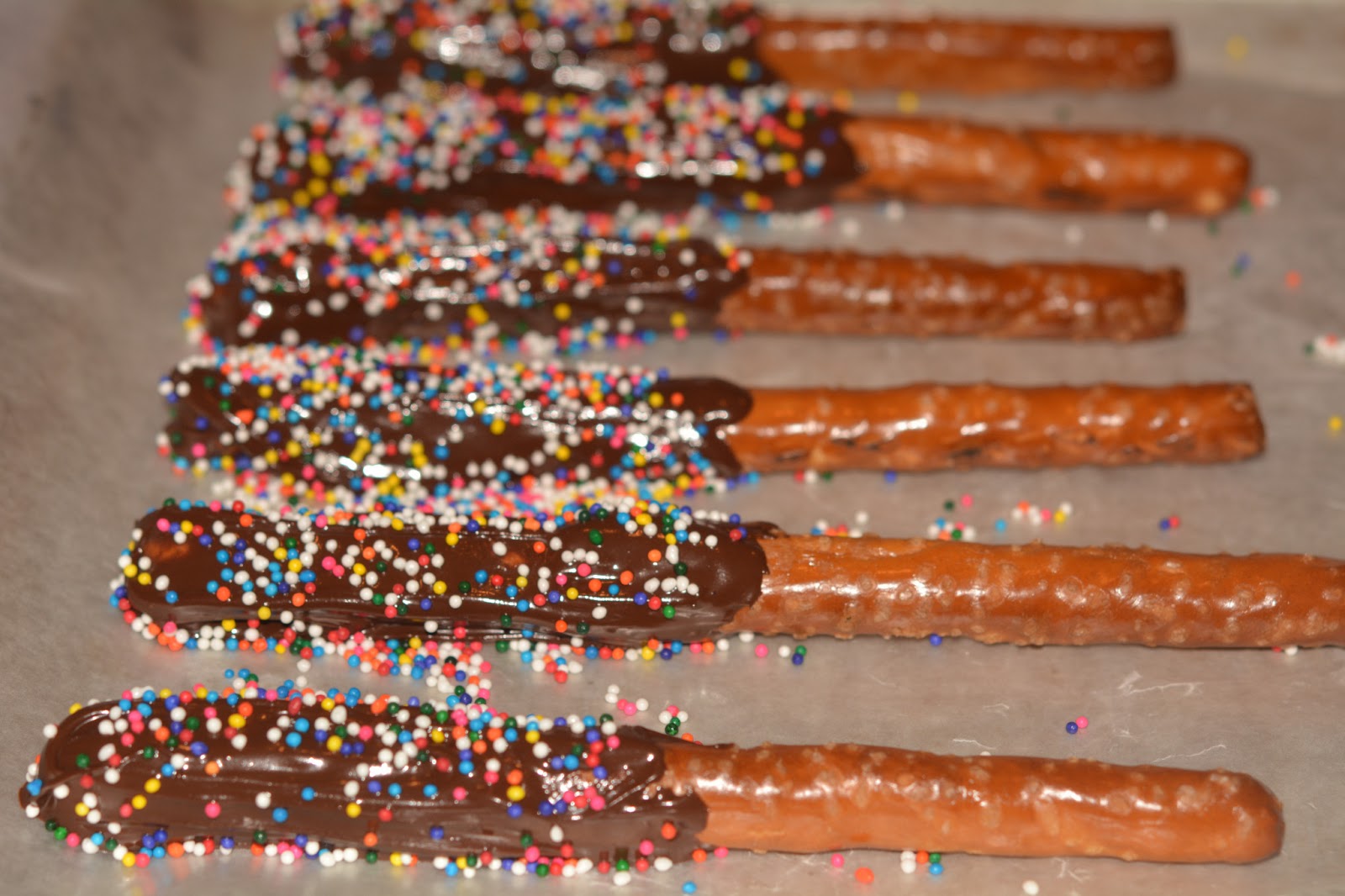 Chocolate Dipped Pretzel Rods Because Sprinkles Make You Smile Hugs