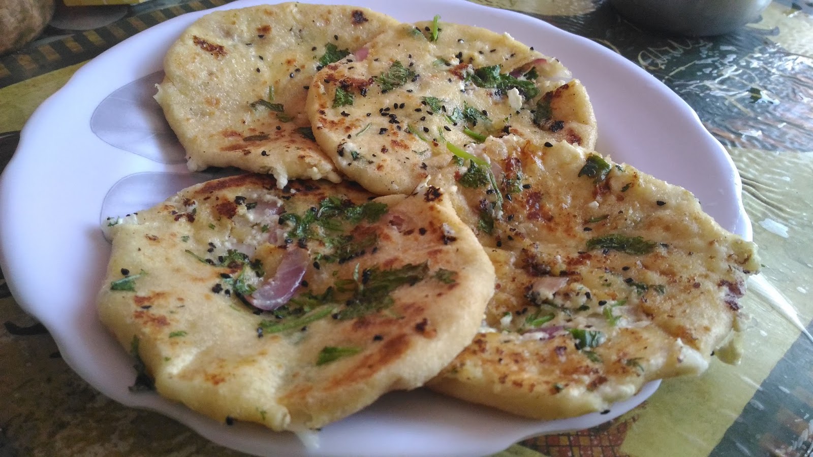 Mukti's Kitchen: COTTAGE CHEESE / PANEER KULCHA