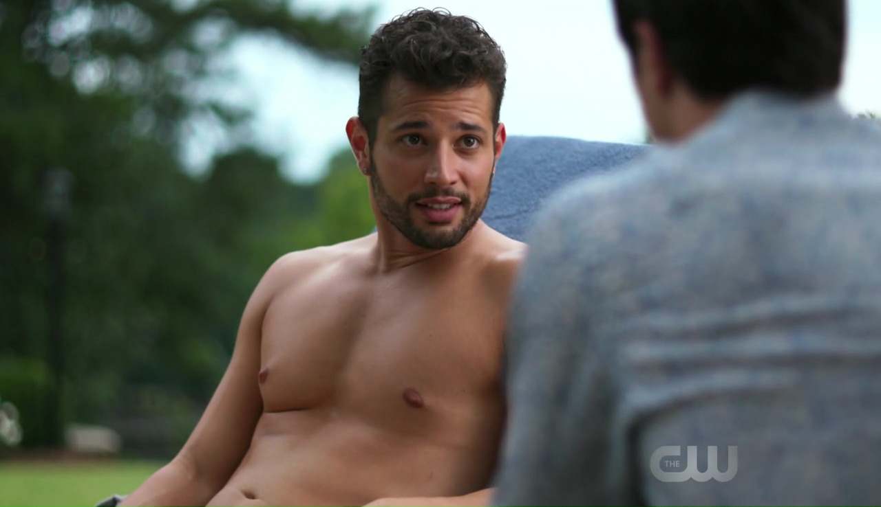Alexis_Superfan's Shirtless Male Celebs: Rafael de la Fuente shirtless in Dynasty, Season 1, Ep 3