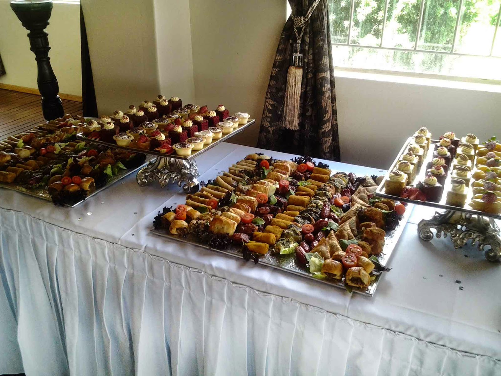 Waterfront Lodge Cocktail Snacks