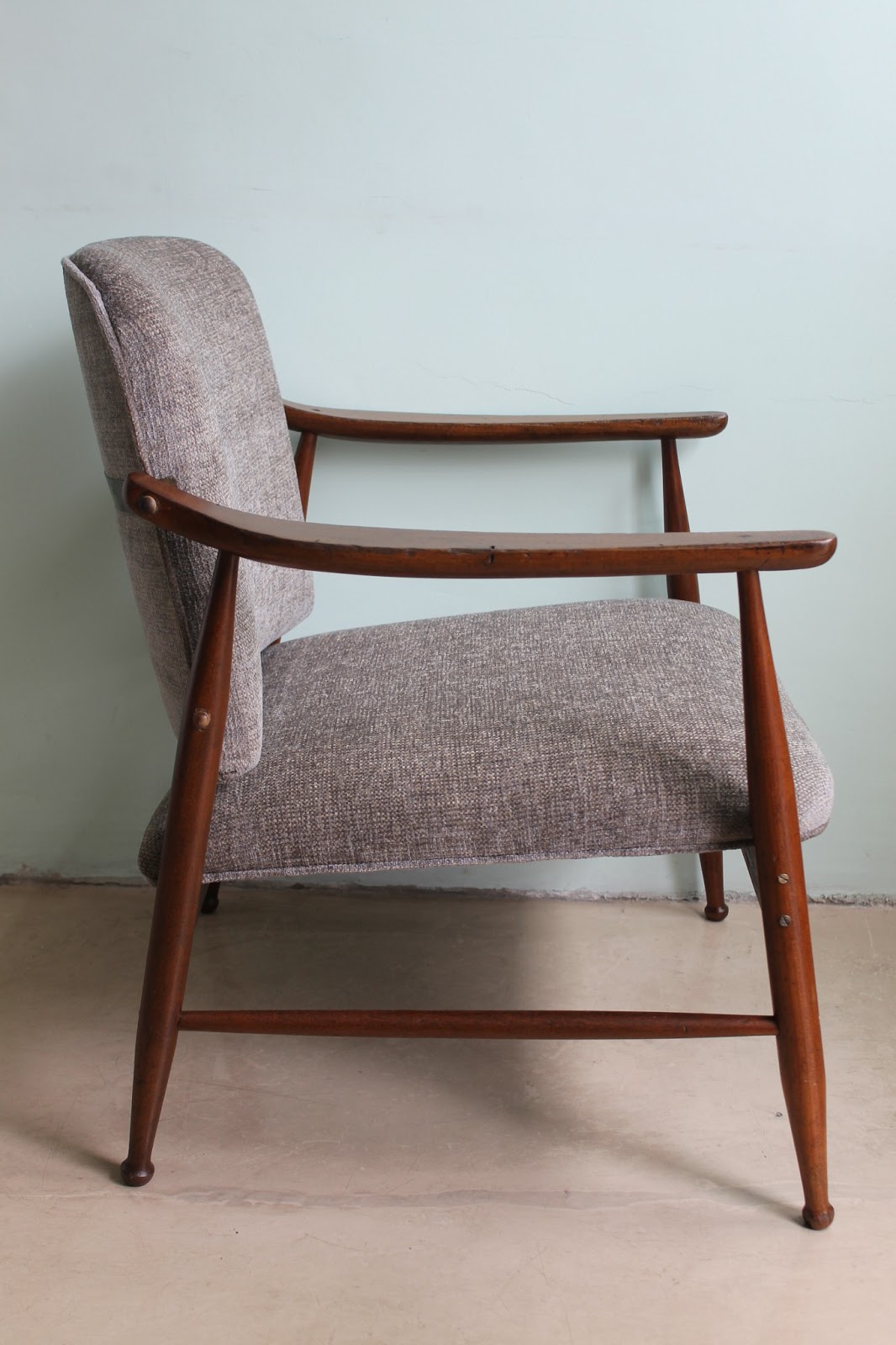 Par de sillones escandinavos: Deco Marce Tienda