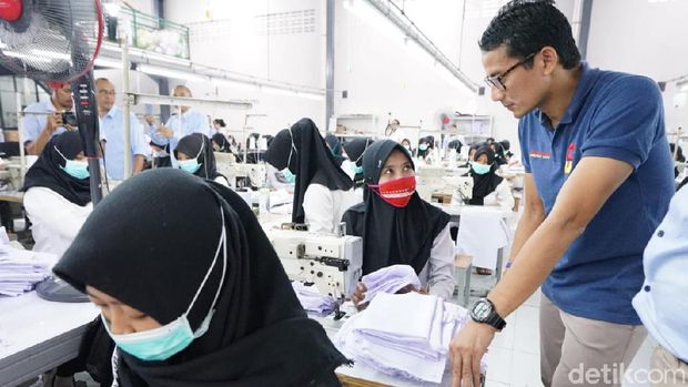 Janji Sandi: 2019 Lunas Hutang, Harga-harga Seringan Bulu Mata Janji Sandi: 2019 Lunas Hutang, Harga-harga Seringan Bulu Mata