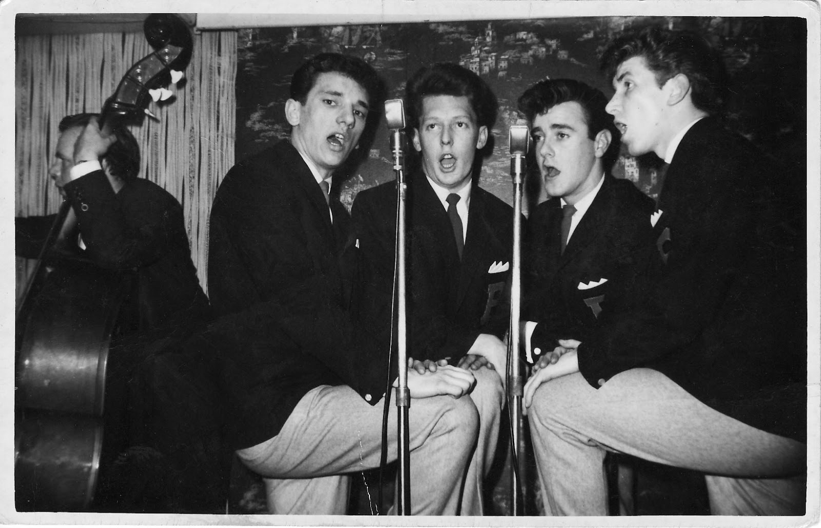 WHITE DOO-WOP COLLECTOR: THE BELMONTS aka THE BOYDELLS