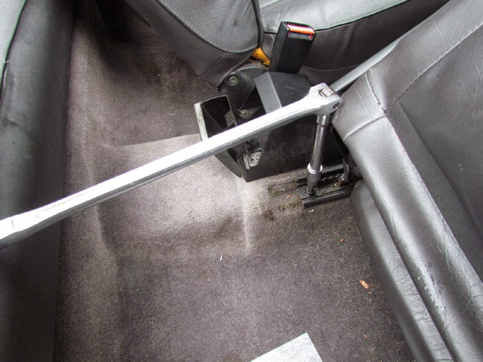 SAAB c900 Front Seat Removal Crawls Backward (When Alarmed)