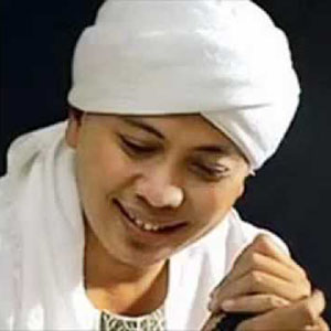 Lirik Lagu Rapuh – Opick