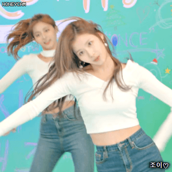 171211 스페셜 브이라이브 트와이스 사랑둥이 사나.gif | 인스티즈