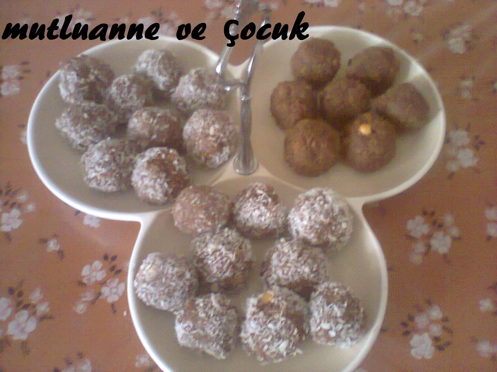mutlu anne ve çocuk BAYAT KEK TRUF OLDU