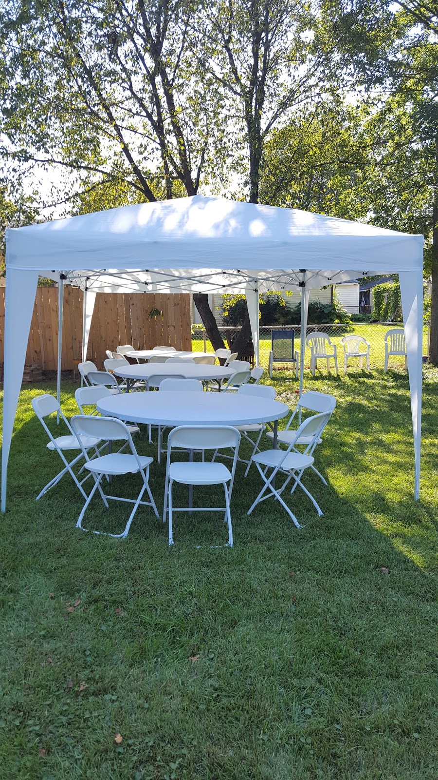 sterling va chairs and tables for rent / se rentan sillas y mesas