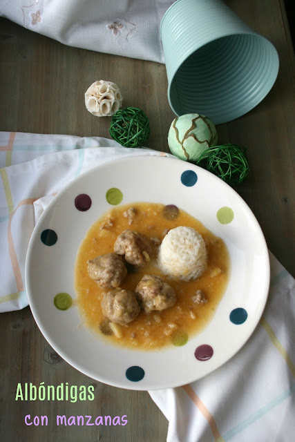 Albóndigas Con Manzanas
