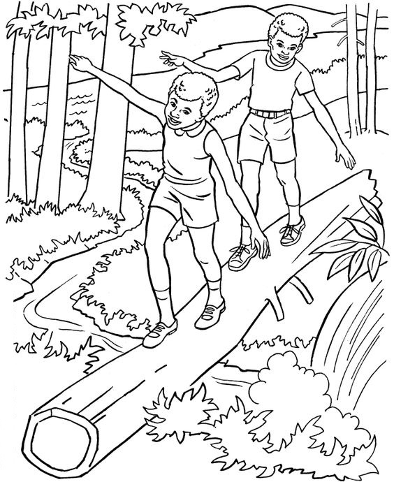 Tranh tô màu chủ đề mùa hè bé chơi trong rừng